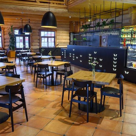 Hotel Picaro Stok Lagow  Bagian luar foto