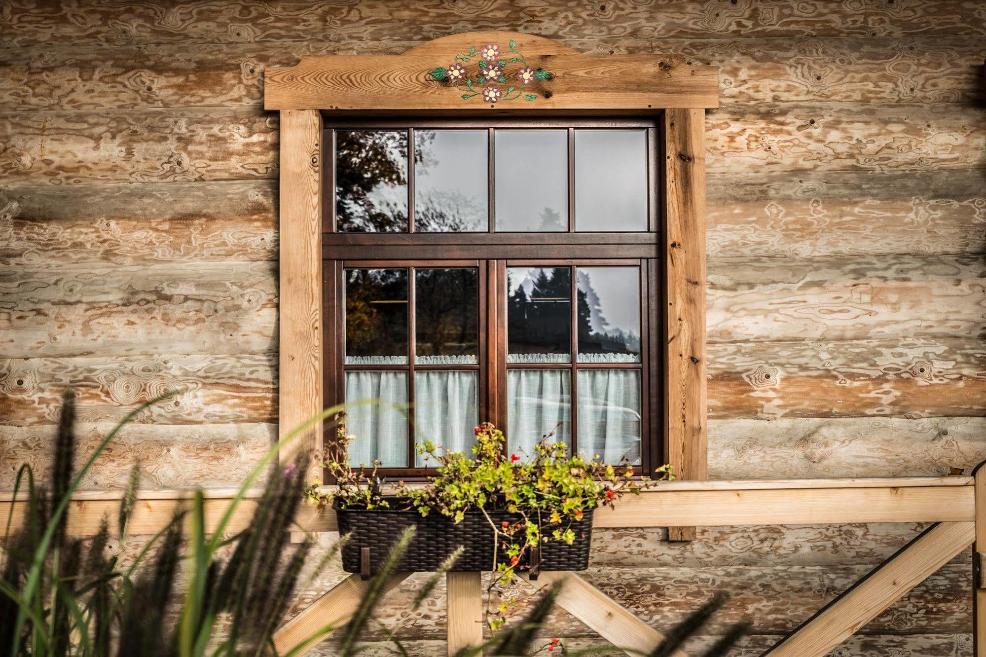 Hotel Picaro Stok Lagow  Bagian luar foto