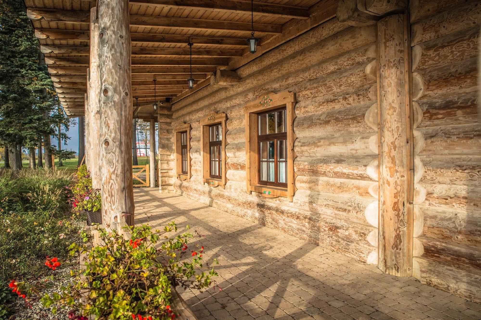 Hotel Picaro Stok Lagow  Bagian luar foto