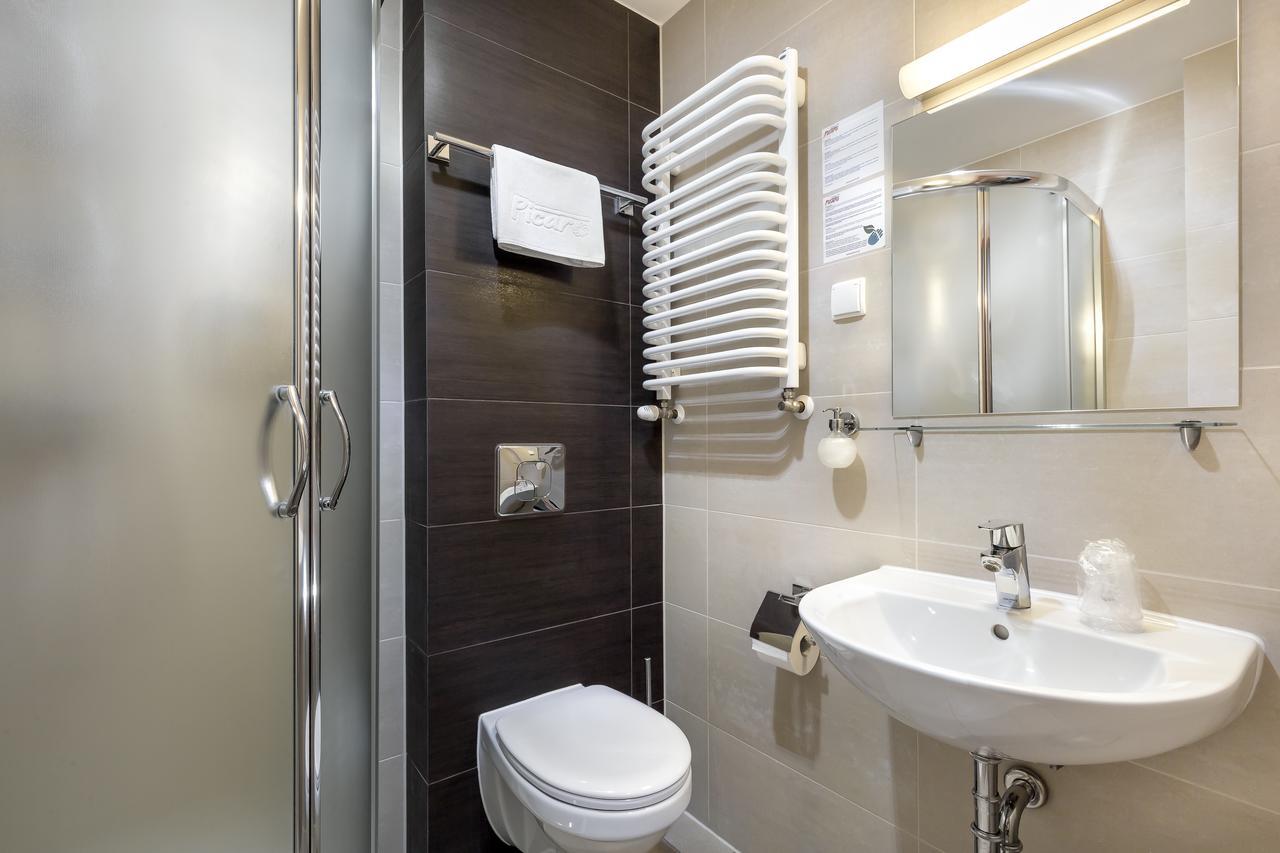 Hotel Picaro Stok Lagow  Bagian luar foto